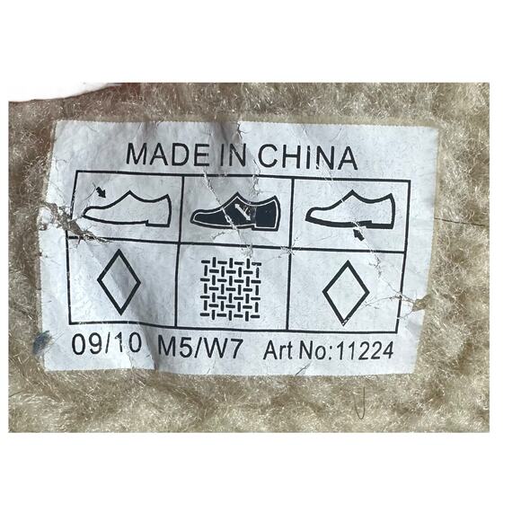 Crocs Men/Women Winter Boots Size M5/W7 Beige Suede Fur Lined Slip-On Crocassin - Picture 9 of 12